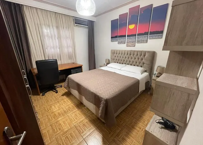 Nea Peramos Large Apartment Near The Beach